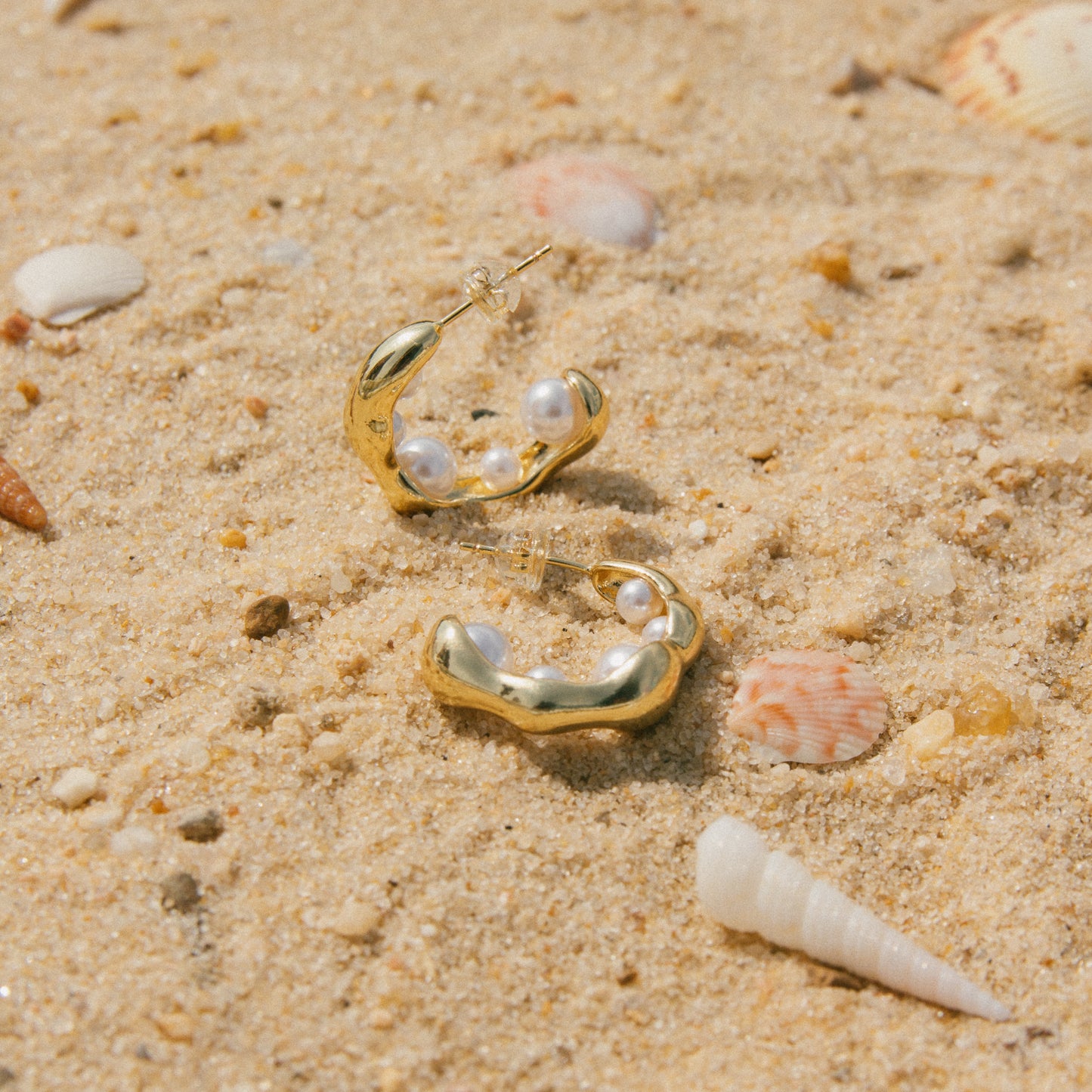 Tidal Wave Pearl Hoops