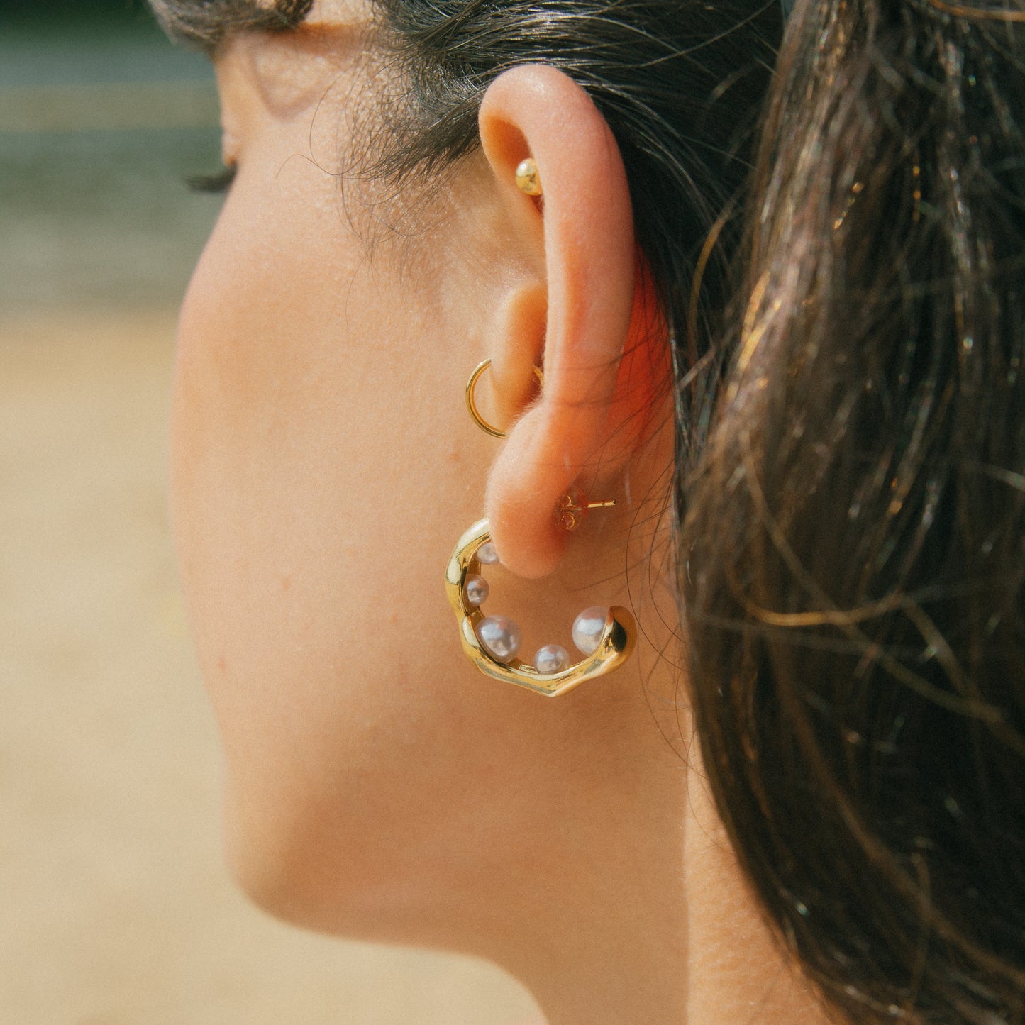 Tidal Wave Pearl Hoops
