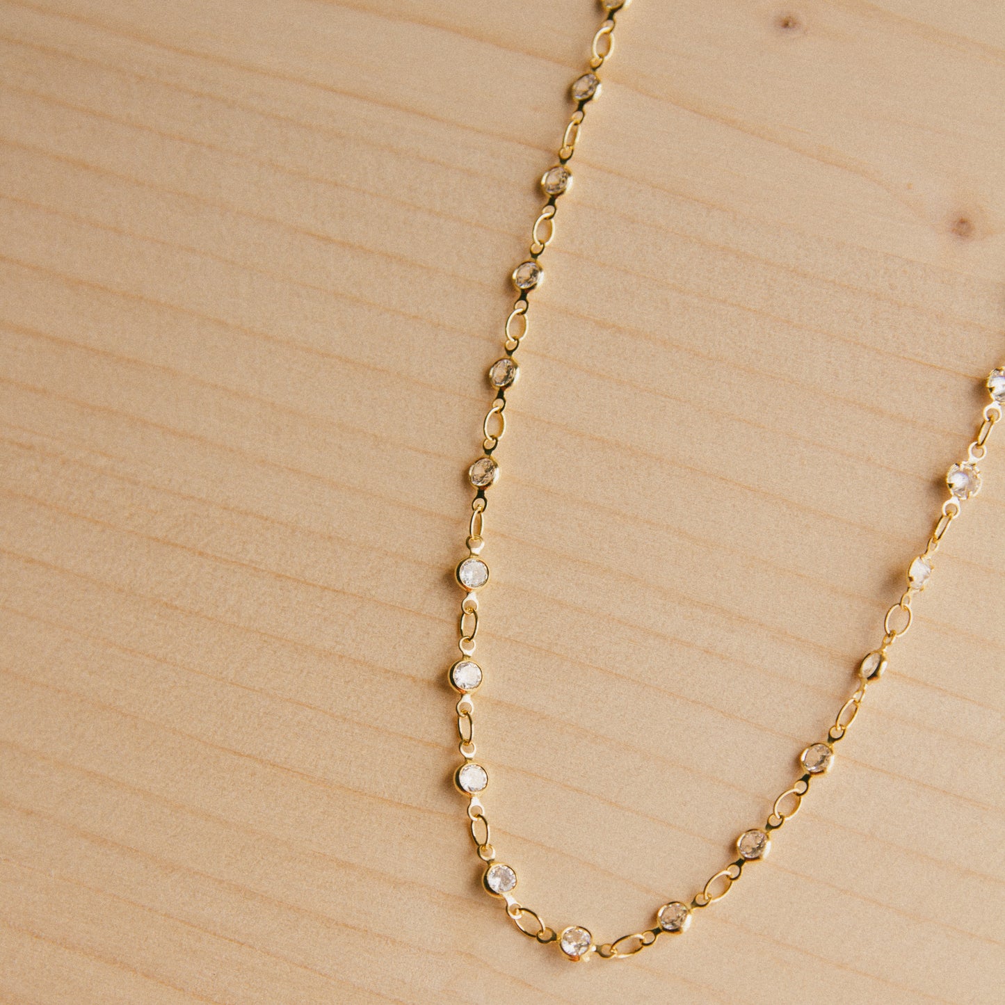 Abundance CZ Bezel Chain - Gold