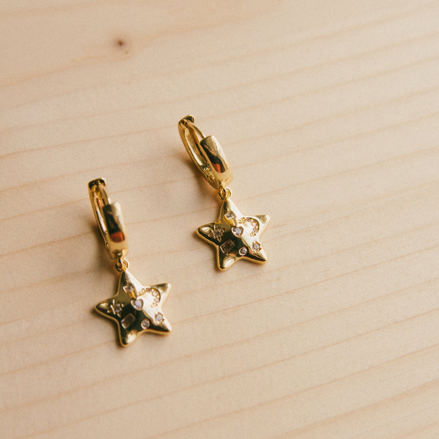 Dreaming Big Star Huggies