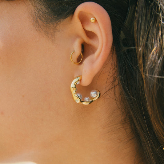 Tidal Wave Pearl Hoops