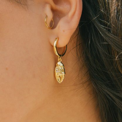 Pinch Me Claw Hoops
