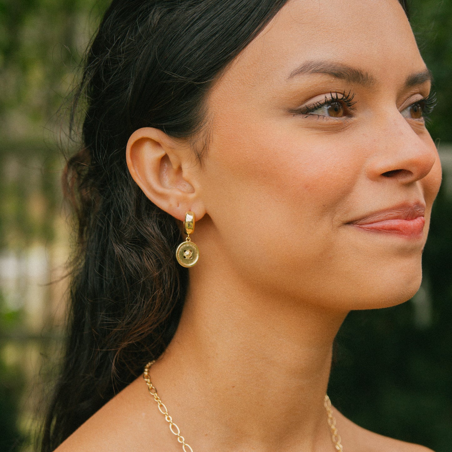 A Very Merry Unbirthday Button Huggies