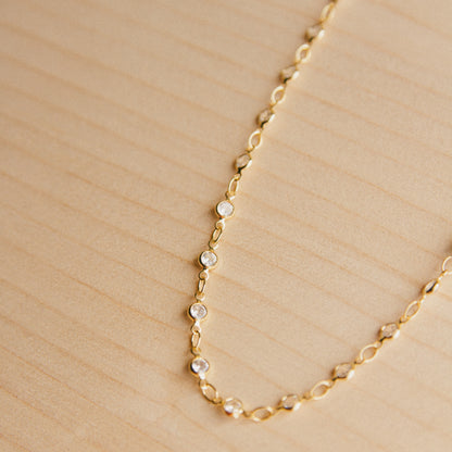 Abundance CZ Bezel Chain - Gold