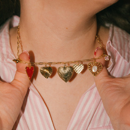 Romanticize Your Life! Hearts 7 Charm Necklace